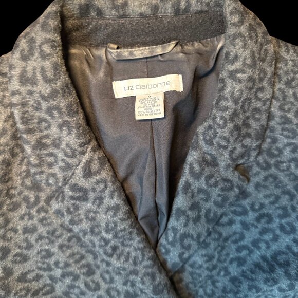 Liz Claiborne Leopard Print Coat – Size Medium - Picture 2 of 2